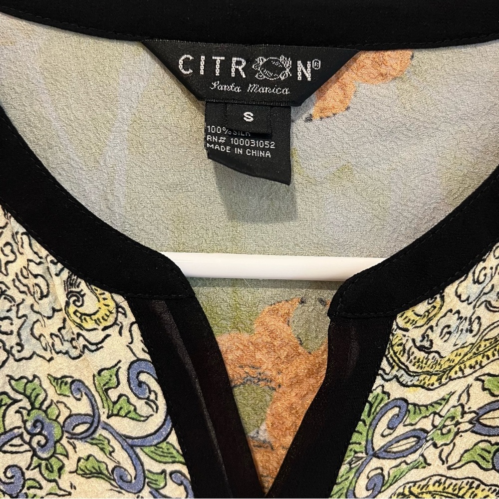 Citron Butterfly Radiance Glow Silk Tunic - Picture 5 of 8